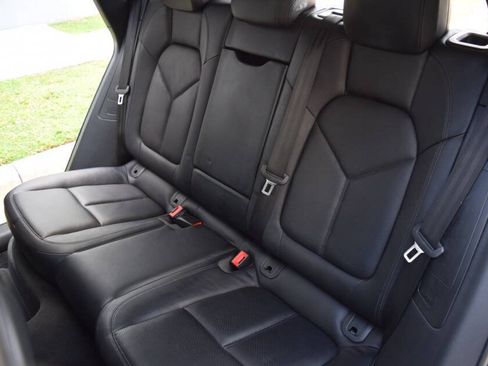 Used 2016 Porsche Macan S AWD/4WD image 41