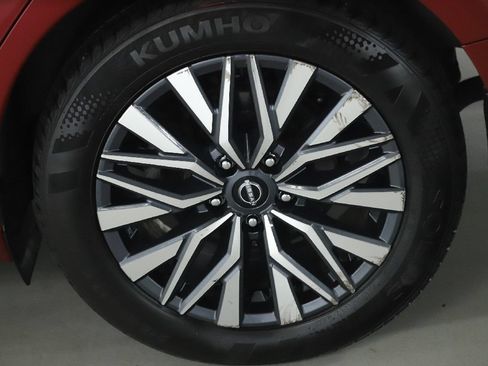 Used 2023 Nissan Altima 2.5 SV AWD/4WD image 37