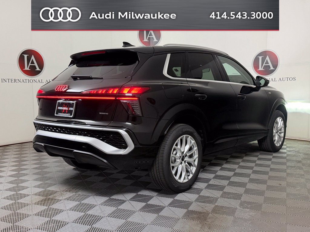 New 2026 Audi Q3 quattro 2.0T AWD/4WD image 8