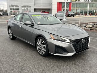 Used 2023 Nissan Altima 2.5 SL video 1