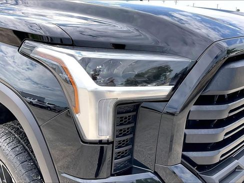 Used 2024 Toyota Tundra SR5 AWD/4WD image 33