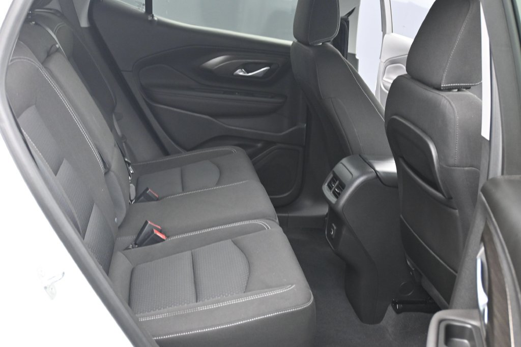 Certified 2022 GMC Terrain SLE w/ Driver Convenience Package AWD/4WD image 12