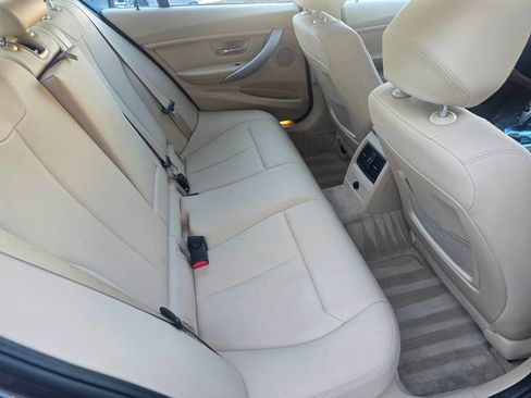 Used 2013 BMW 328i xDrive Sedan AWD/4WD image 15