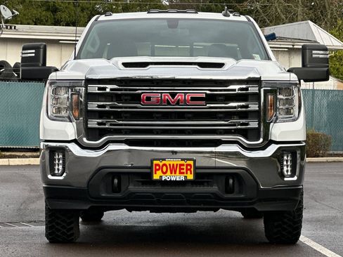 Used 2023 GMC Sierra 2500 SLE w/ SLE Value Package; image 9