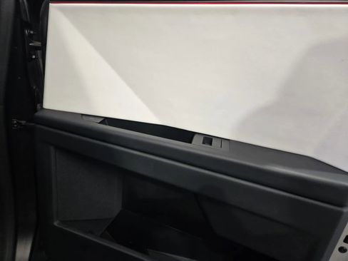 Used 2024 Tesla Cybertruck AWD Crew Cab image 8