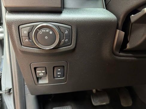 Used 2018 Ford F150 XLT w/ Equipment Group 301A Mid AWD/4WD image 20