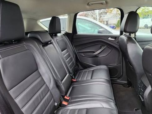 Used 2017 Ford Escape Titanium w/ Equipment Group 301A image 9