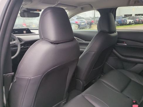 New 2025 MAZDA CX-30 AWD 2.5 S w/ Select Sport Pkg image 16