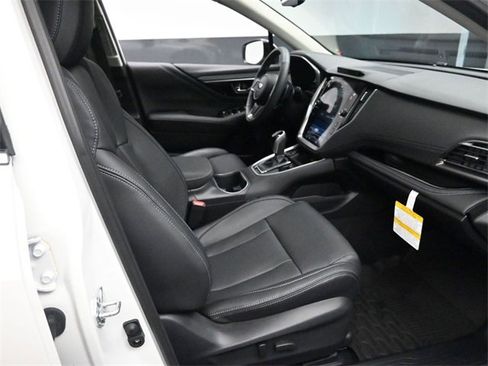 Certified 2025 Subaru Outback Touring XT w/ Tech Package 3 image 30