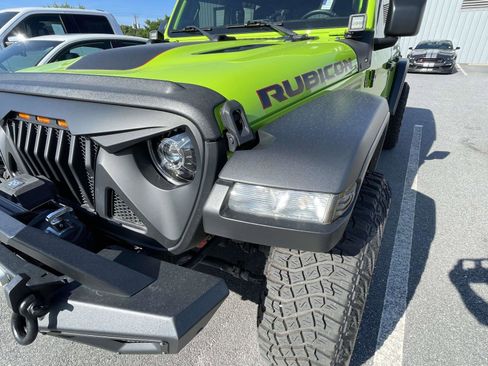 Used 2021 Jeep Wrangler Unlimited Rubicon AWD/4WD image 3