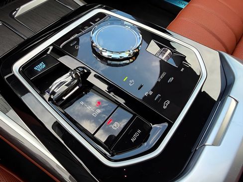 New 2026 BMW i7 eDrive50 w/ Executive Package RWD image 18