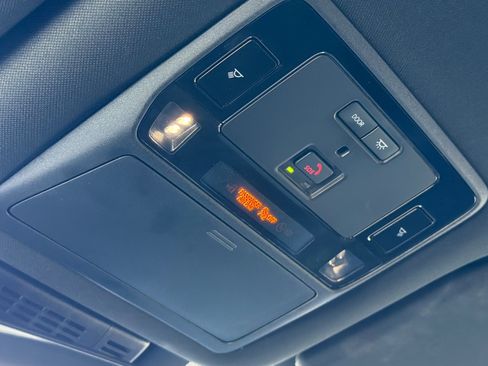 Used 2025 Lexus TX 500h AWD w/ Technology Package image 23