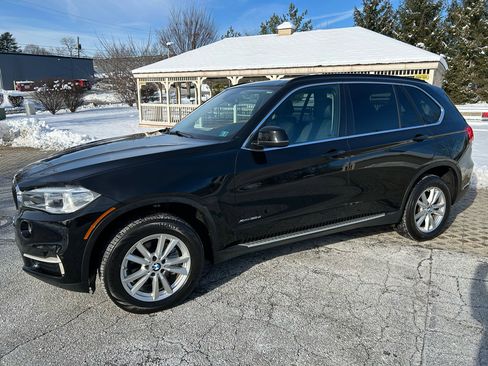 Used 2015 BMW X5 xDrive35d image 9