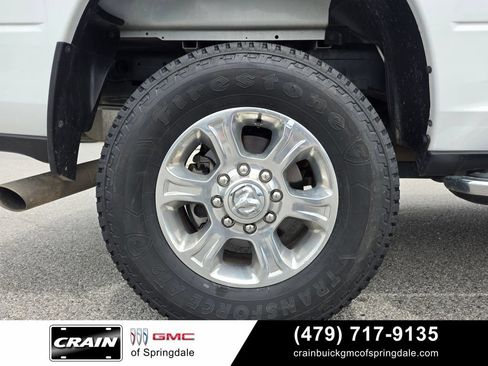 Used 2025 RAM 2500 Big Horn AWD/4WD image 31