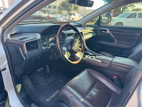 Used 2018 Lexus RX 450hL Premium w/ Premium Package AWD/4WD image 9