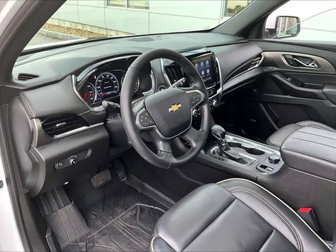 Used 2023 Chevrolet Traverse Premier w/ LPO, Floor Liner Package image 8