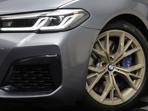 Used 2021 BMW M550i xDrive AWD/4WD image 3