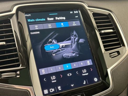 Certified 2024 Volvo XC90 B5 Plus image 16