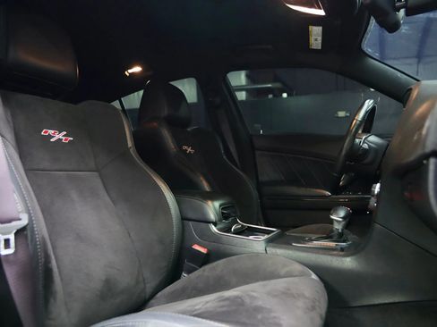 Used 2016 Dodge Charger R/T image 25