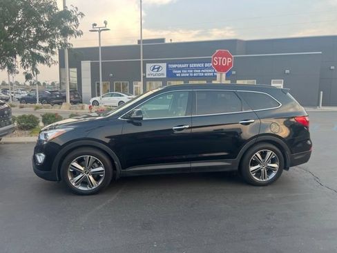 Used 2014 Hyundai Santa Fe Limited AWD/4WD image 2