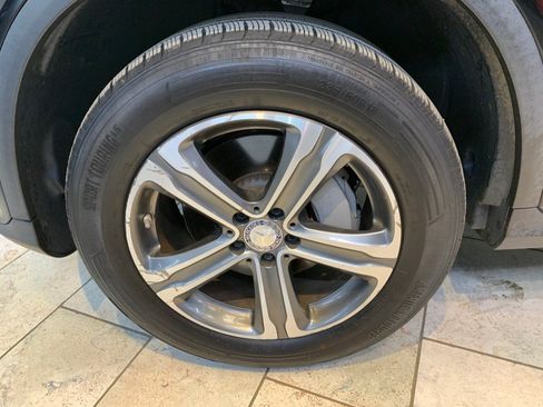 Used 2016 Mercedes-Benz GLC 300 4MATIC image 11