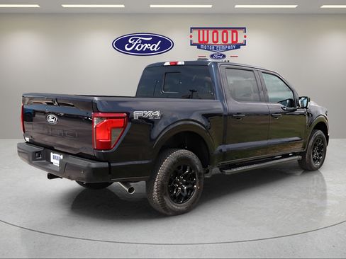 New 2026 Ford F150 XLT w/ Equipment Group 302A MID AWD/4WD image 3