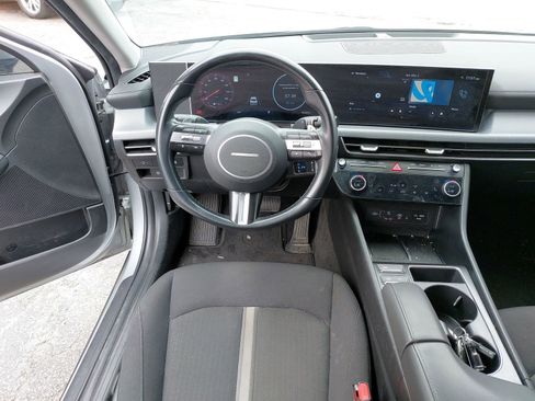 Used 2024 Hyundai Sonata SEL w/ Convenience Package FWD image 6