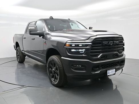 New 2025 RAM 2500 Laramie image 4