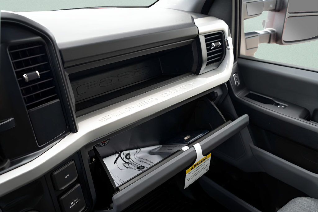 New 2025 Ford F250 XL w/ 360-Degree Camera Package RWD image 21