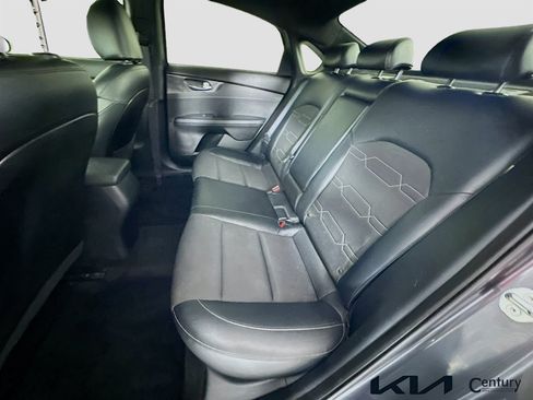 Certified 2023 Kia Forte GT-Line w/ GT-Line Technology Package FWD image 23