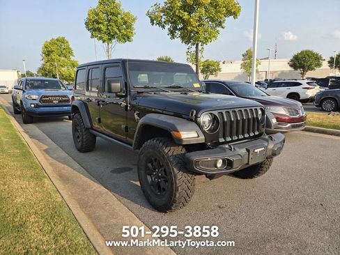 Used 2021 Jeep Wrangler Unlimited Sport AWD/4WD image 3