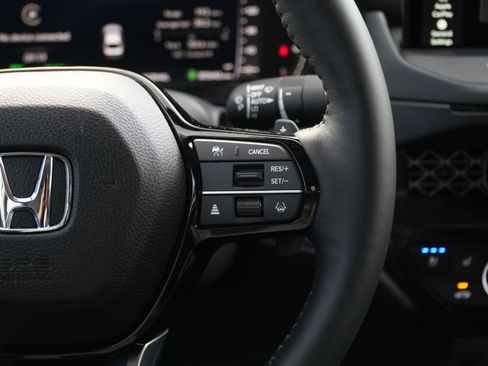 Used 2025 Honda Accord Touring image 24