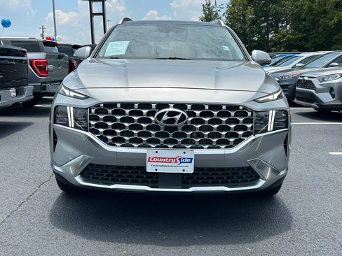 Used 2023 Hyundai Santa Fe Limited image 3