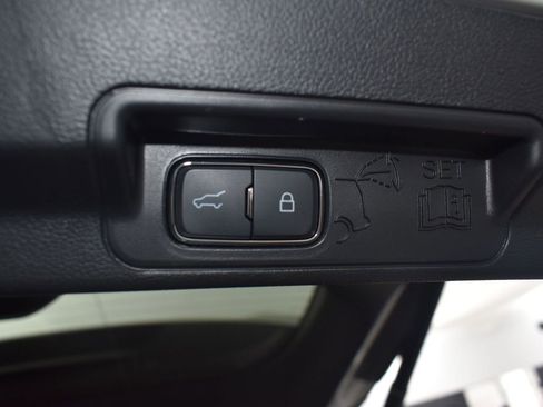 Certified 2025 Ford Explorer ST image 29