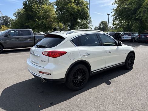 Used 2017 INFINITI QX50 AWD w/ Premium Plus Package image 4