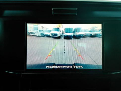 Used 2025 Ford F250 XLT image 13