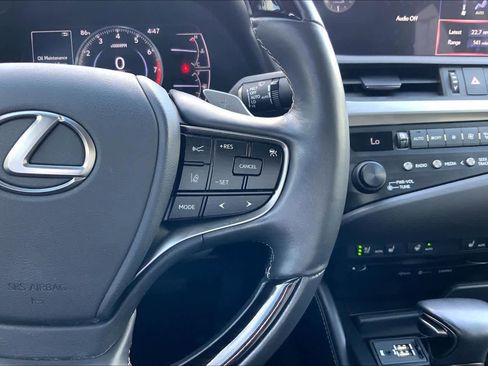 Used 2019 Lexus ES 350 w/ Premium Package image 22