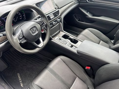 Used 2020 Honda Accord EX image 7