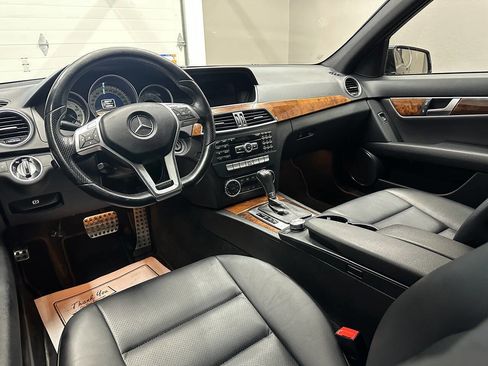 Used 2012 Mercedes-Benz C 300 4MATIC Sedan image 21