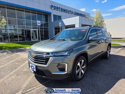 Used 2023 Chevrolet Traverse LT w/ LT Premium Package
