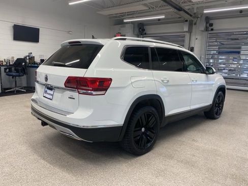 Used 2019 Volkswagen Atlas SEL Premium image 5