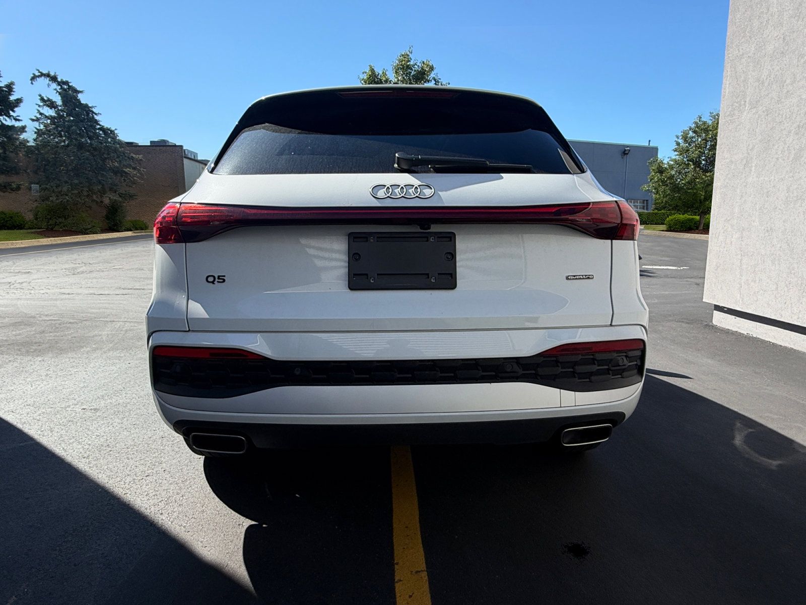 Used 2025 Audi Q5 Premium Plus w/ Premium Plus AWD/4WD image 11