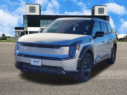 New 2026 Kia EV9 Land