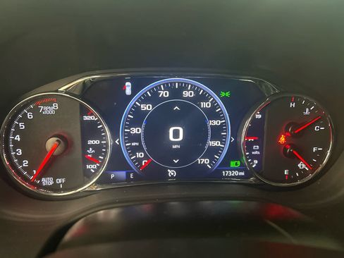 Used 2023 GMC Acadia AT4 w/ Technology Package image 15