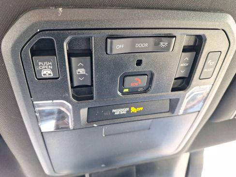 Used 2022 Toyota Tundra 1794 Edition image 31