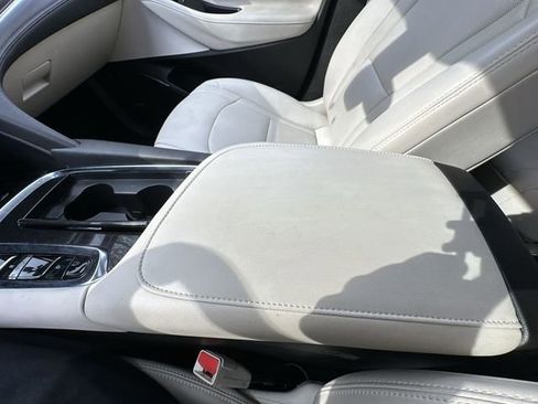 Used 2023 Buick Enclave Essence w/ Experience Buick Package image 26