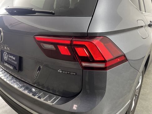 Certified 2024 Volkswagen Tiguan SE image 26