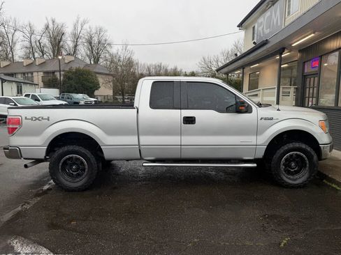 Used 2014 Ford F150 XLT w/ Equipment Group 301A Mid image 8