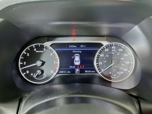 Used 2024 Nissan Sentra SV FWD image 14