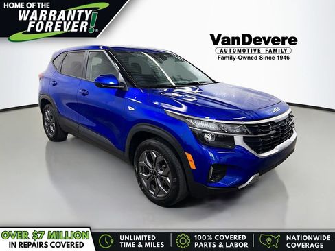 Used 2024 Kia Seltos LX AWD/4WD image 1